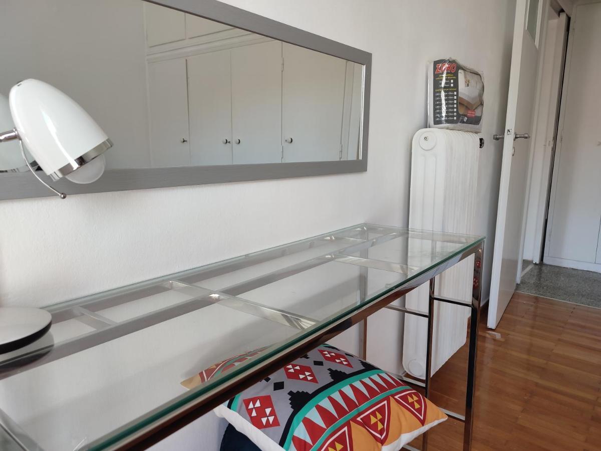 Vironos Extra Bright Apartment - Front Park And Monastery Αθήνα Εξωτερικό φωτογραφία
